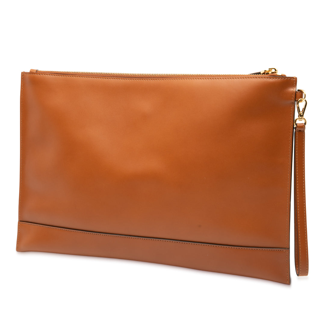 Fendi Cuir Logo Flat Pochette – GABY PARIS Authentique