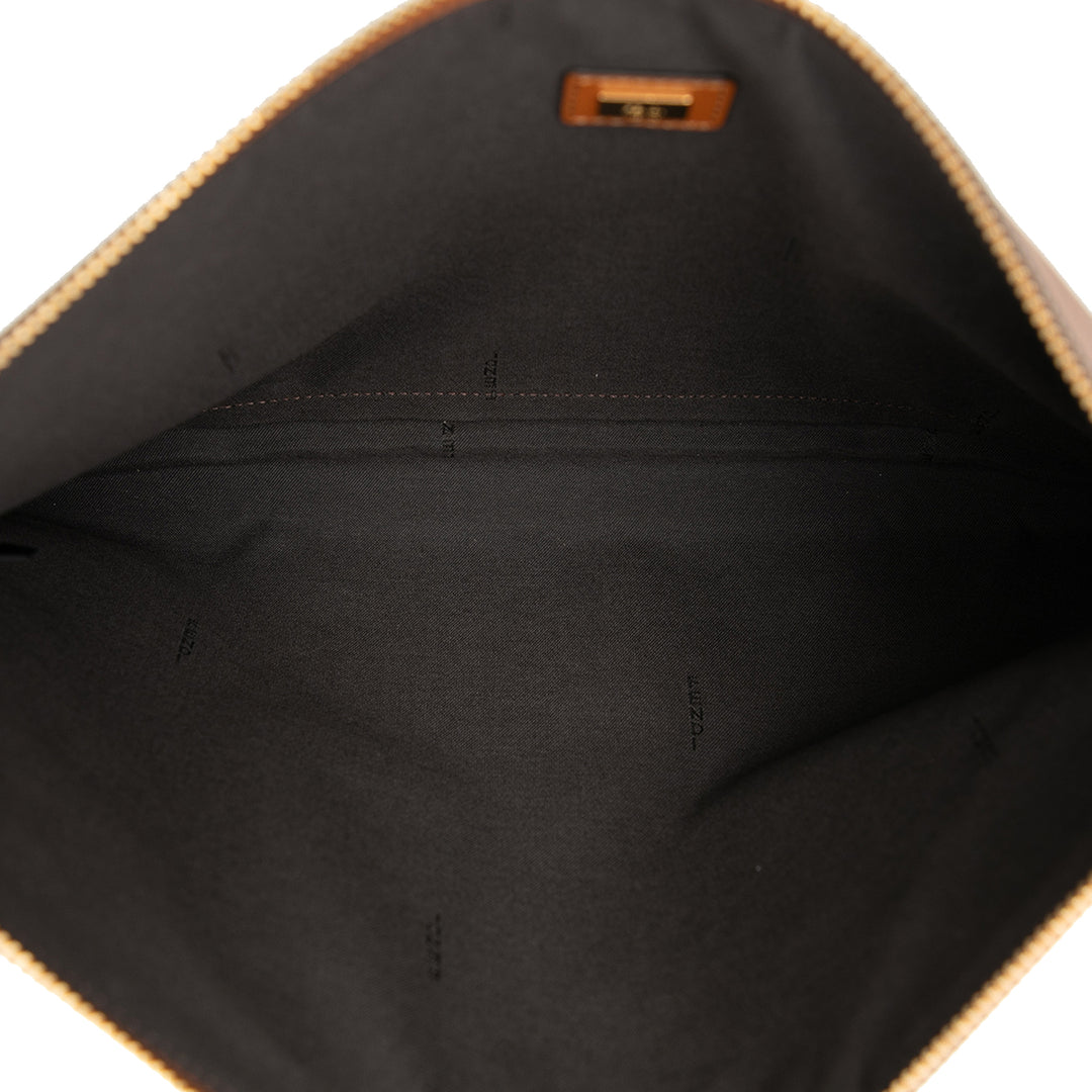 Fendi Cuir Logo Flat Pochette – GABY PARIS Authentique