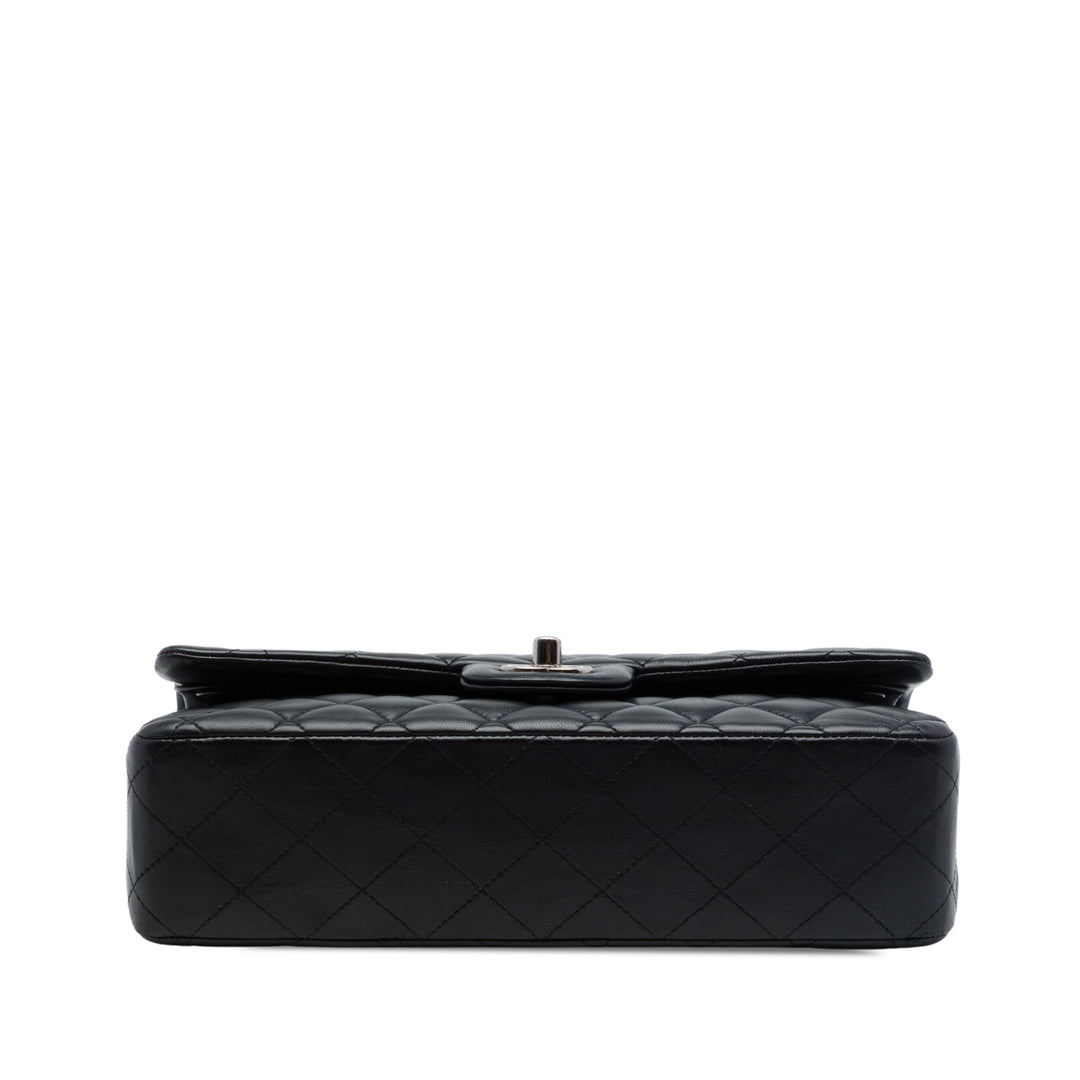 Chanel Classic Double rabat Moyen Cuir d'agneau Noir – vue 3 – GABY PARIS