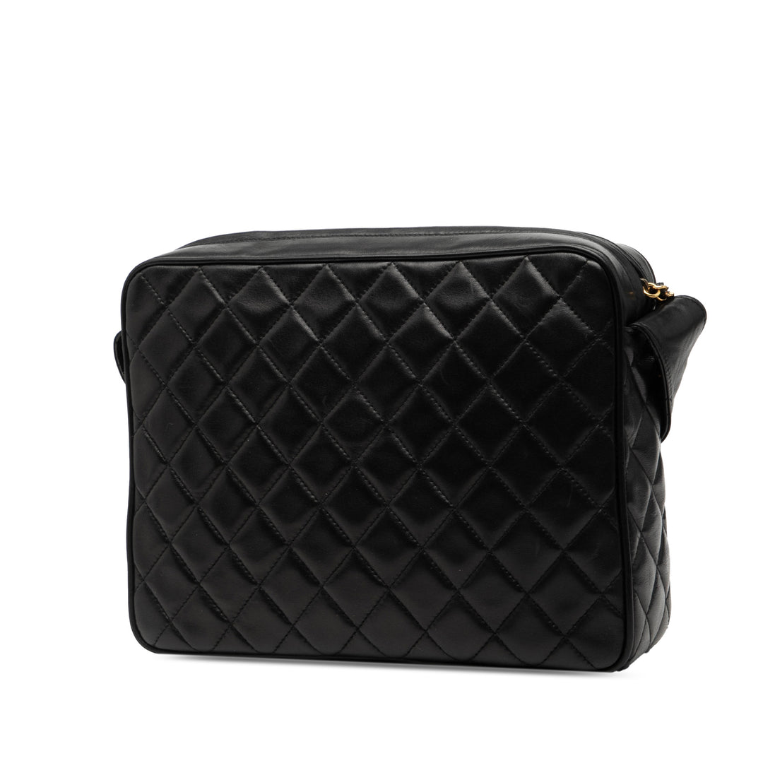 Chanel CC Matelassé Cuir d’agneau Pompon Sac caméra – GABY PARIS Authentique