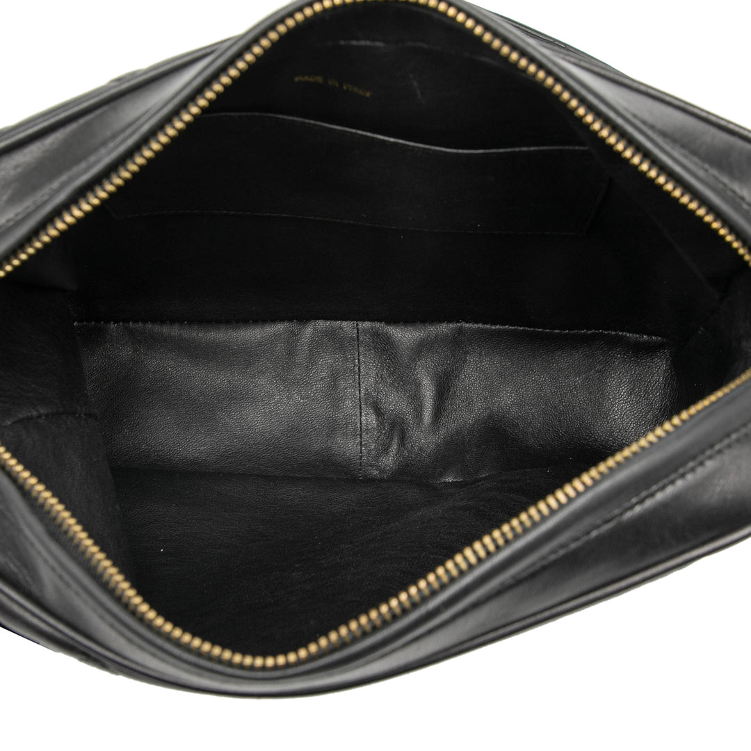 Chanel CC Matelassé Cuir d’agneau Pompon Sac caméra – GABY PARIS Authentique