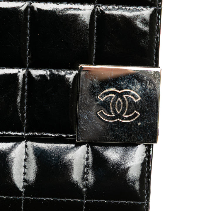 Chanel CC Chocolate Bar Cuir verni Pochette on Chain Noir – GABY PARIS Authentique