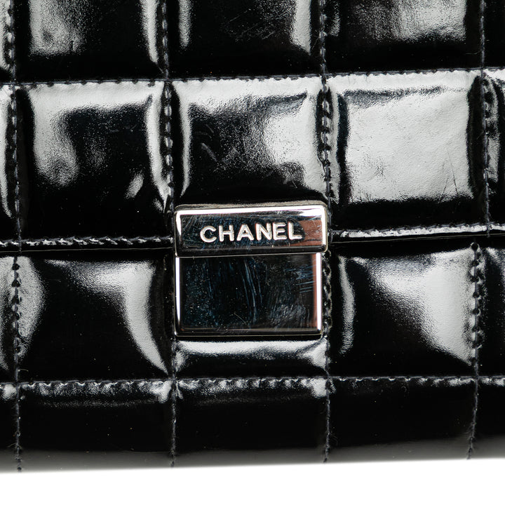 Chanel CC Chocolate Bar Cuir verni Pochette on Chain Noir – GABY PARIS Authentique