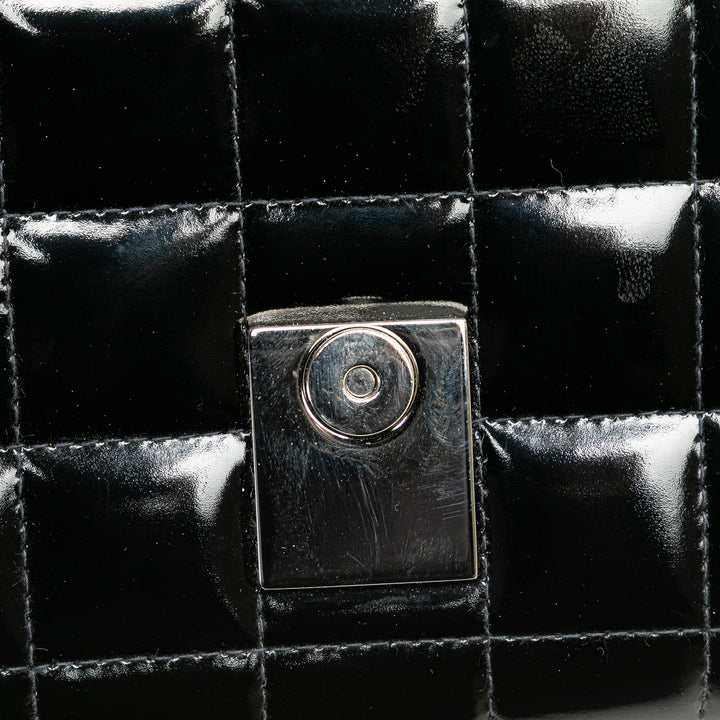 Chanel CC Chocolate Bar Cuir verni Pochette on Chain Noir – GABY PARIS Authentique