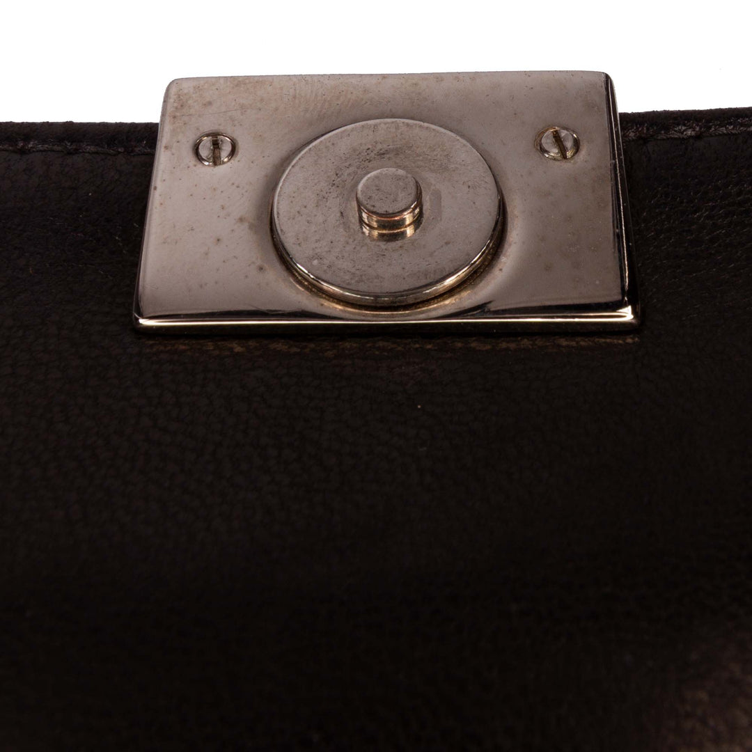 Chanel Matelassé Cuir d’agneau Chocolate Bar Sac bandoulière