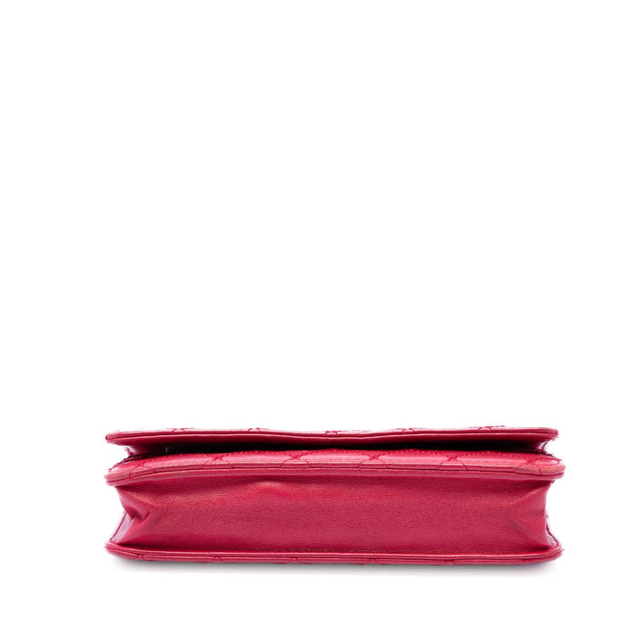 Chanel CC Cuir d’agneau Wild Stitch Wallet on Chain
