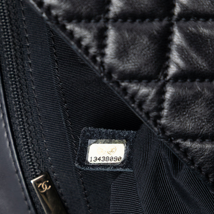 Chanel Medium Classic Cuir d’agneau Valentines Heart Charms Simple rabat