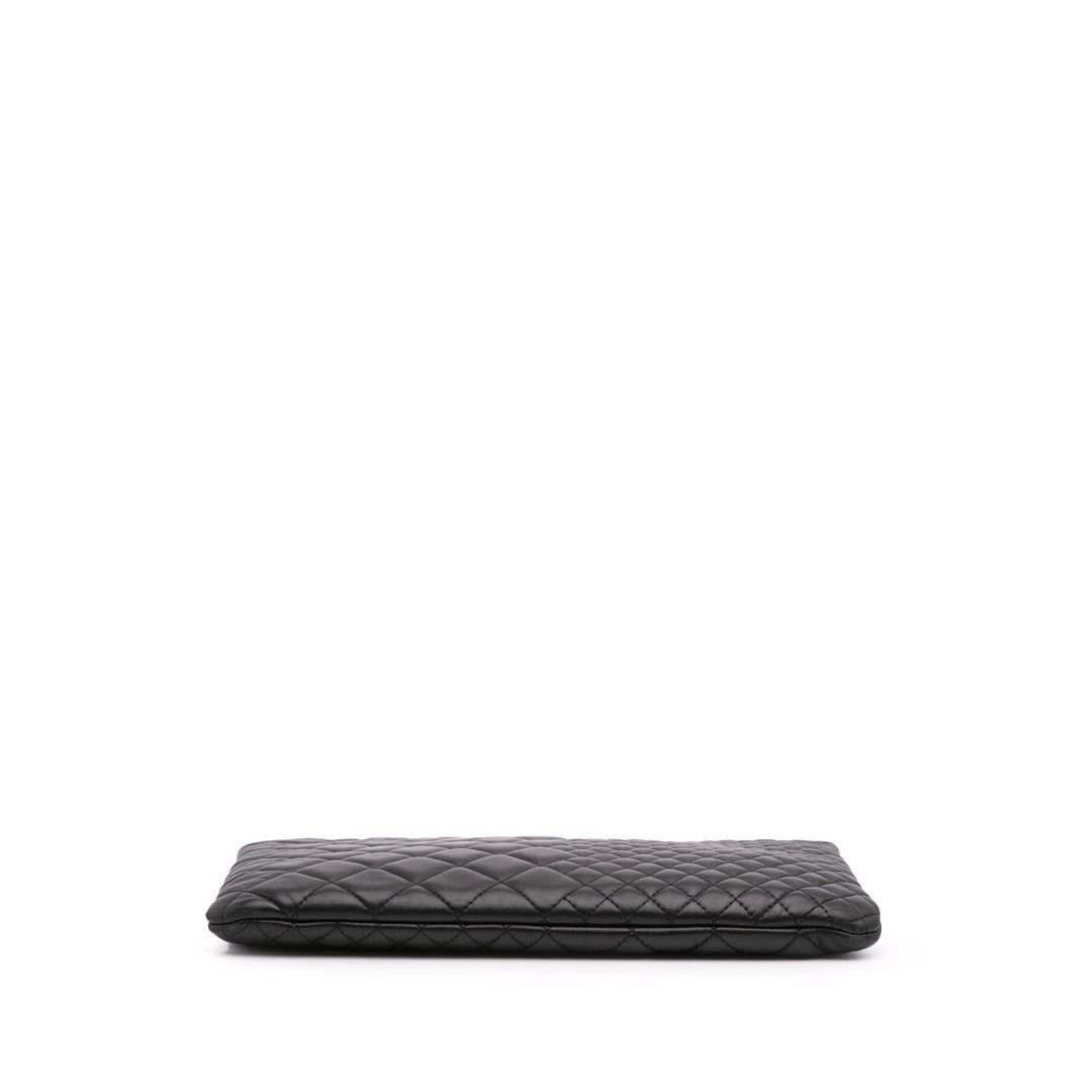 Medium Bi Quilted Lambskin Cosmetic Case Black - Gaby Paris