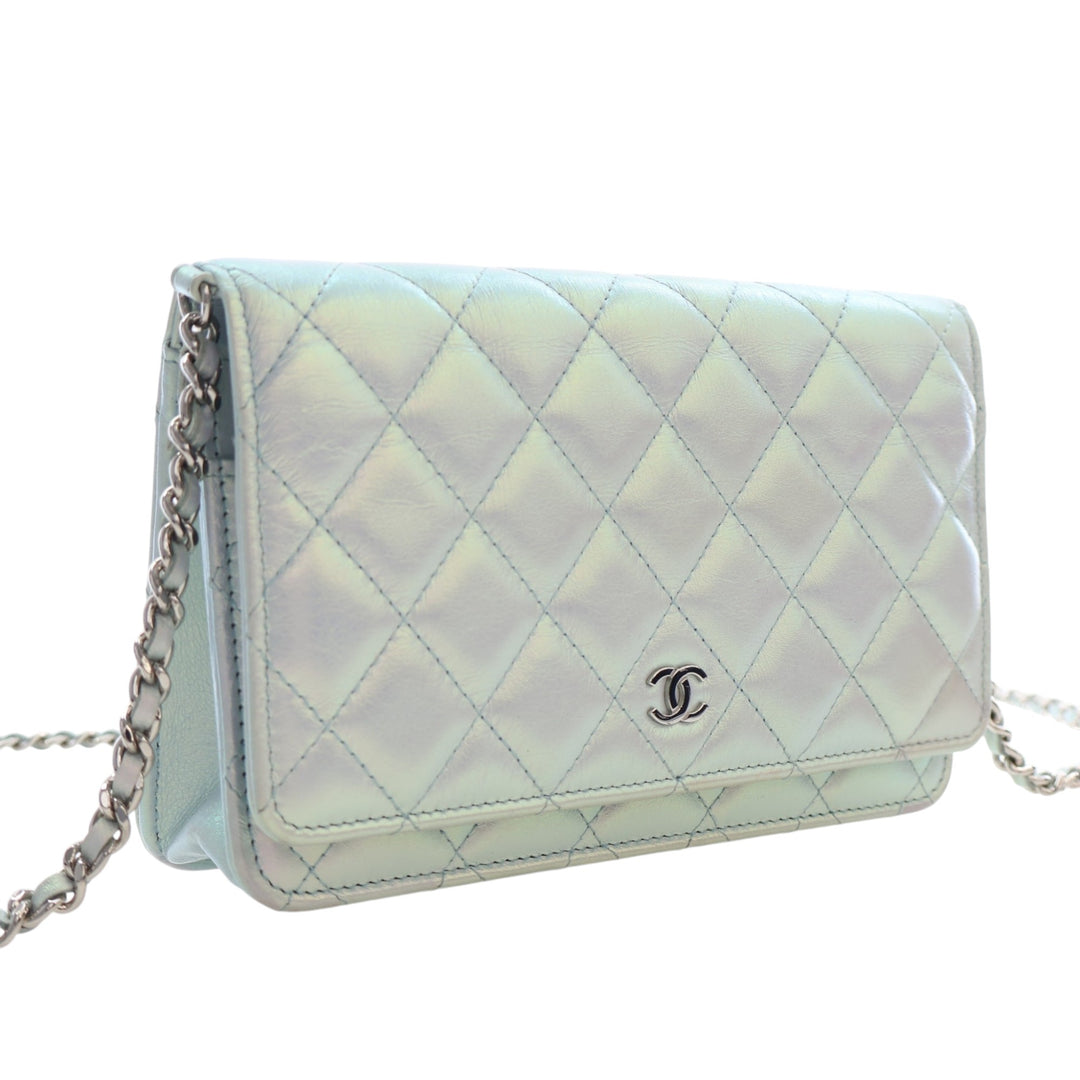 Chanel CC Matelassé Iridescent Cuir d’agneau Wallet on Chain