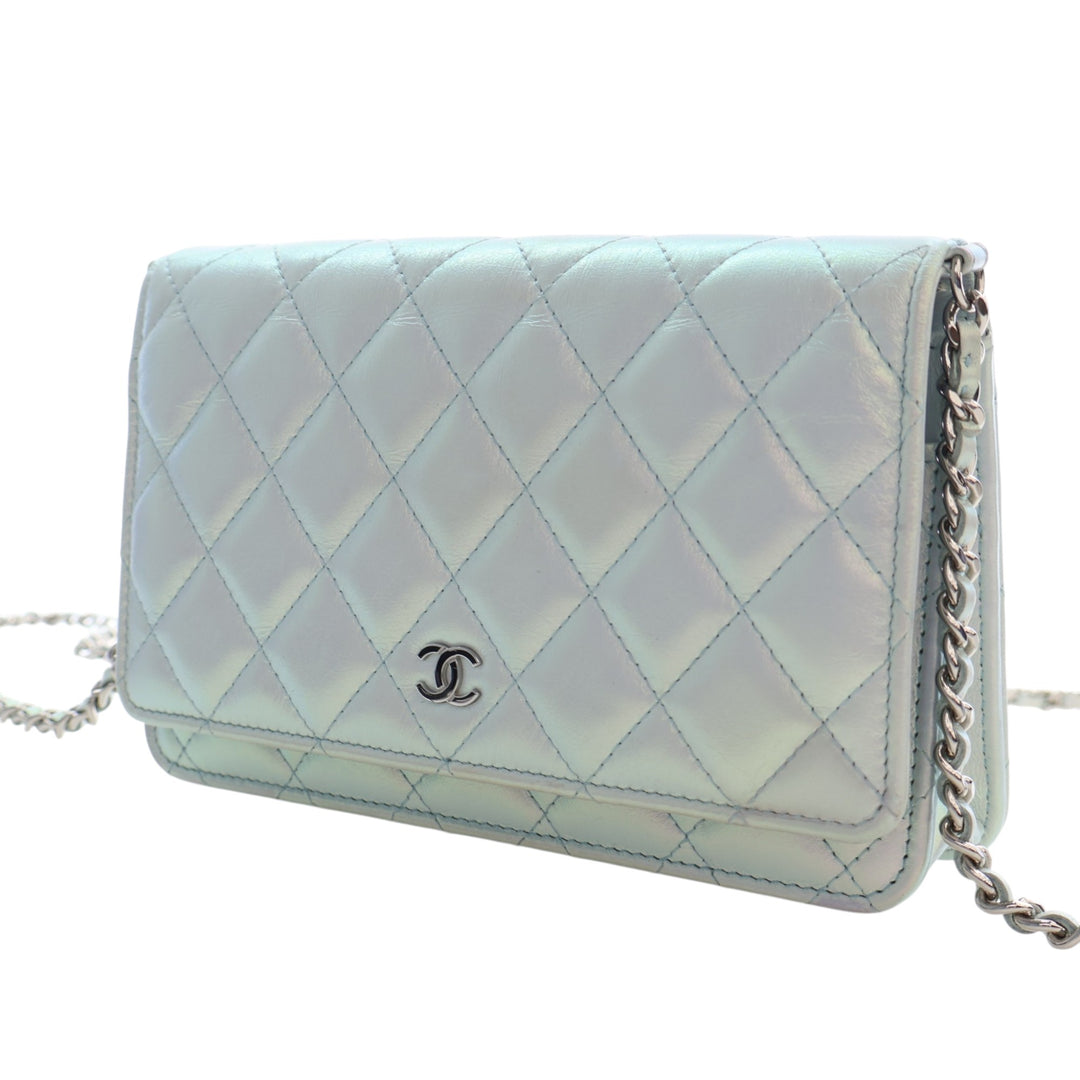 Chanel CC Matelassé Iridescent Cuir d’agneau Wallet on Chain