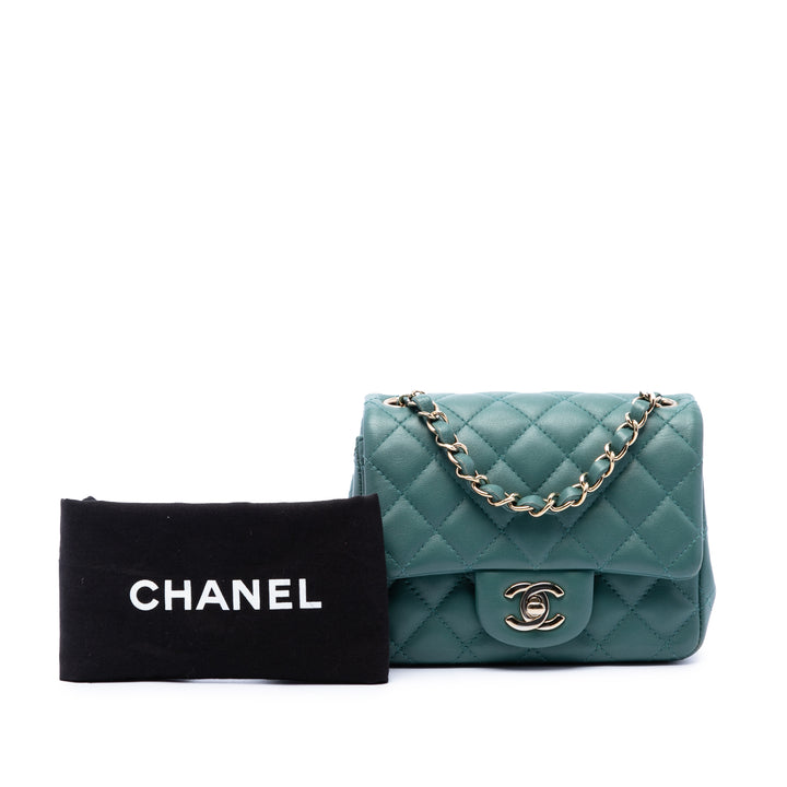 Chanel Sac bandoulière Classic Carré Rabat simple Mini Cuir d'agneau Vert – vue 7 – GABY PARIS