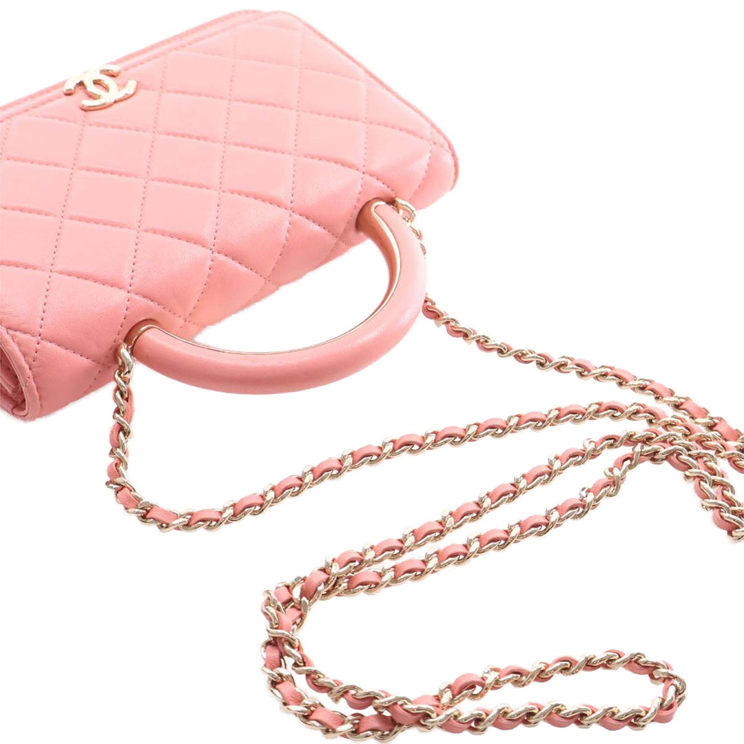 Chanel CC Matelassé Cuir d’agneau anse supérieure à rabat