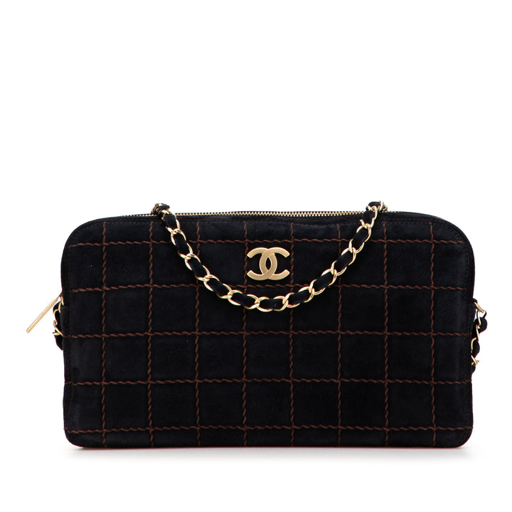 Chanel CC Chocolate Bar Daim Chain Camera Bag Noir – GABY PARIS Authentique