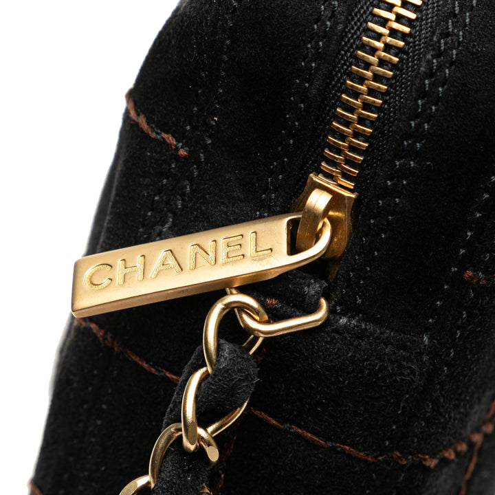 Chanel CC Chocolate Bar Daim Chain Camera Bag Noir – GABY PARIS Authentique