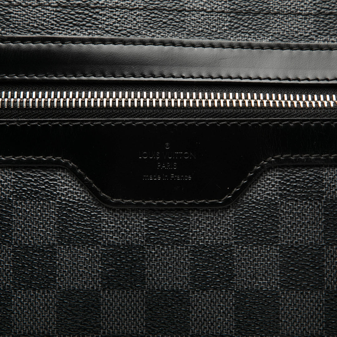 Louis Vuitton Damier Graphite District MM