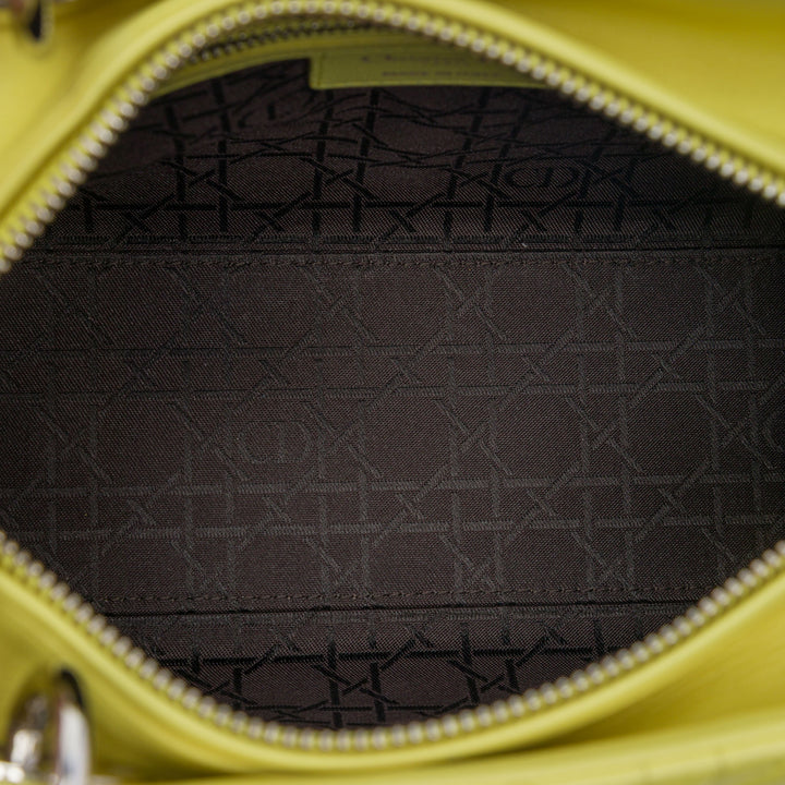 Dior Medium Cuir d’agneau Cannage Lady Dior