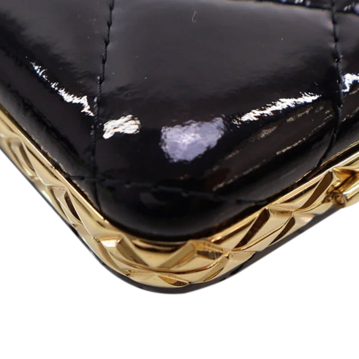 Small Glazed Goatskin Box With Chain Black - Gaby Paris