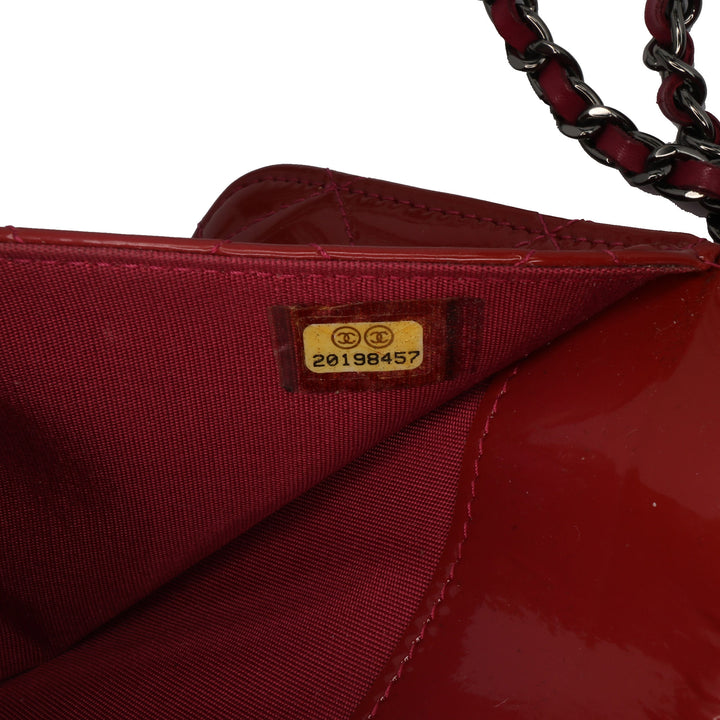 Quilted Patent Brilliant Wallet On Chain Red - Gaby Paris