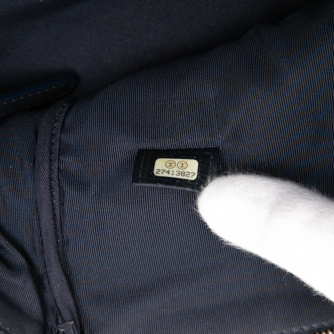 Chanel Large Matelassé Caviar Boy O Étui Pochette
