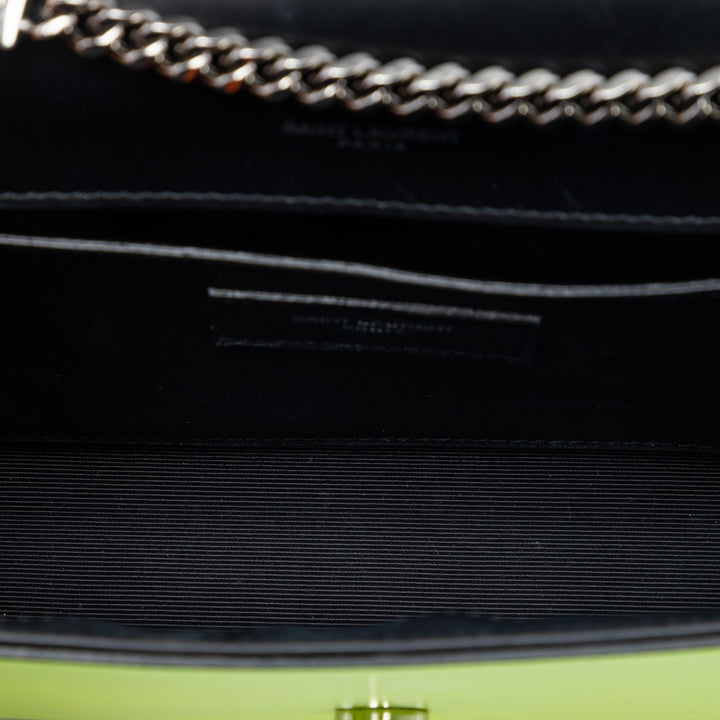 Saint Laurent Small Cuir verni Grain de Poudre Monogram Kate Sac porté croisé
