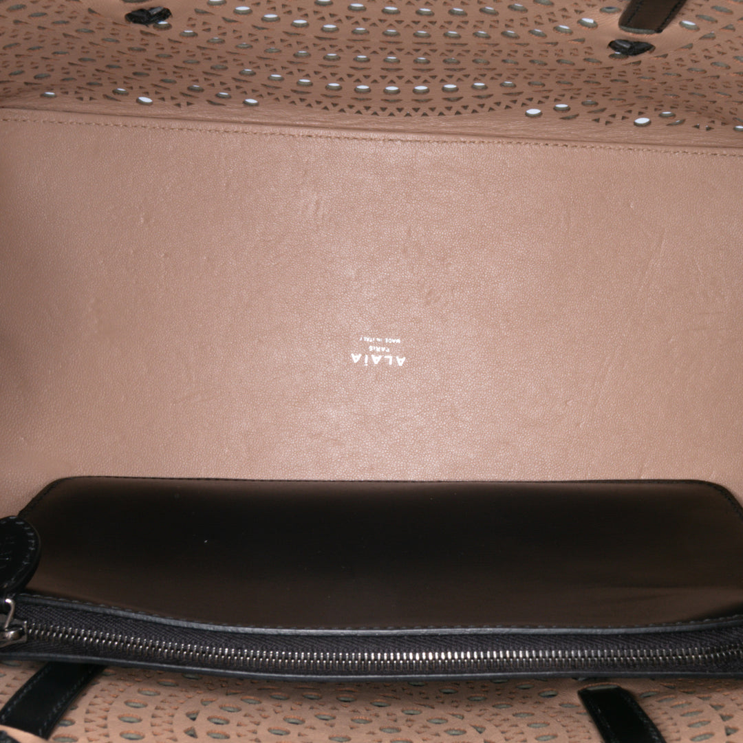 Vienne Calfskin Laser Cut Mina 32 Black - Gaby Paris
