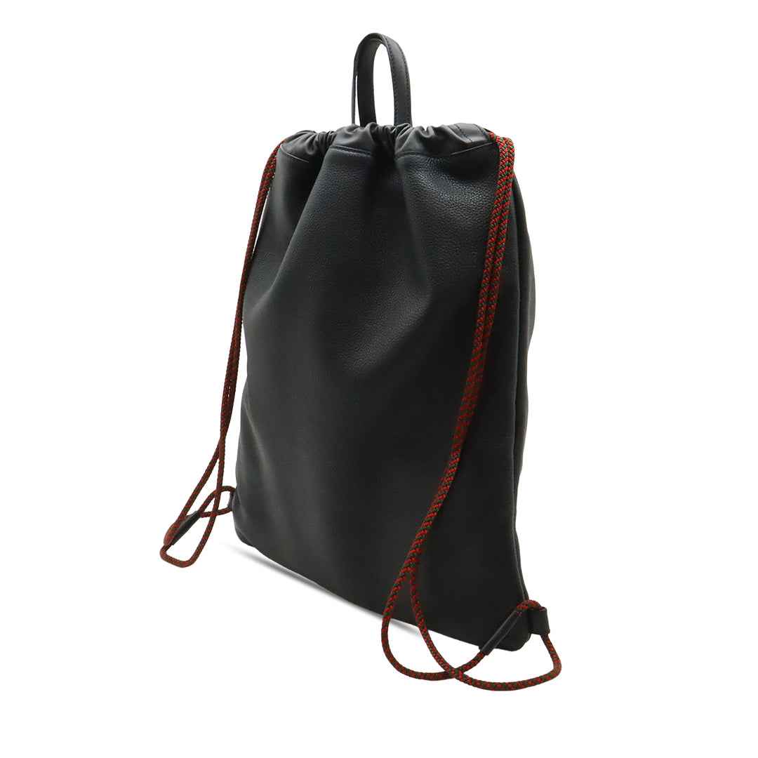 Gucci Cuir de veau grainé Web Logo Drawstring Sac à dos