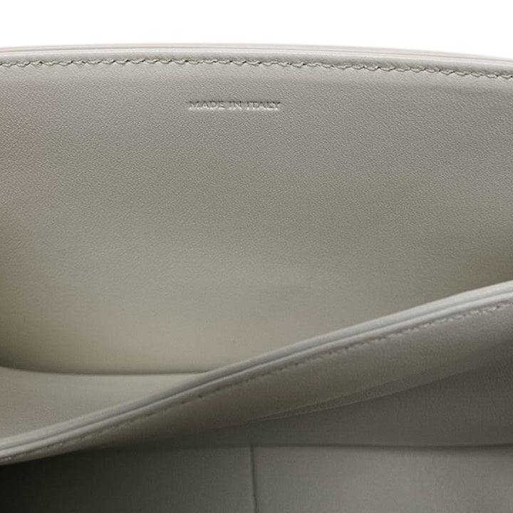 Celine Classique brillant Triomphe Sac Cuir de veau Blanc – vue 5 – GABY PARIS
