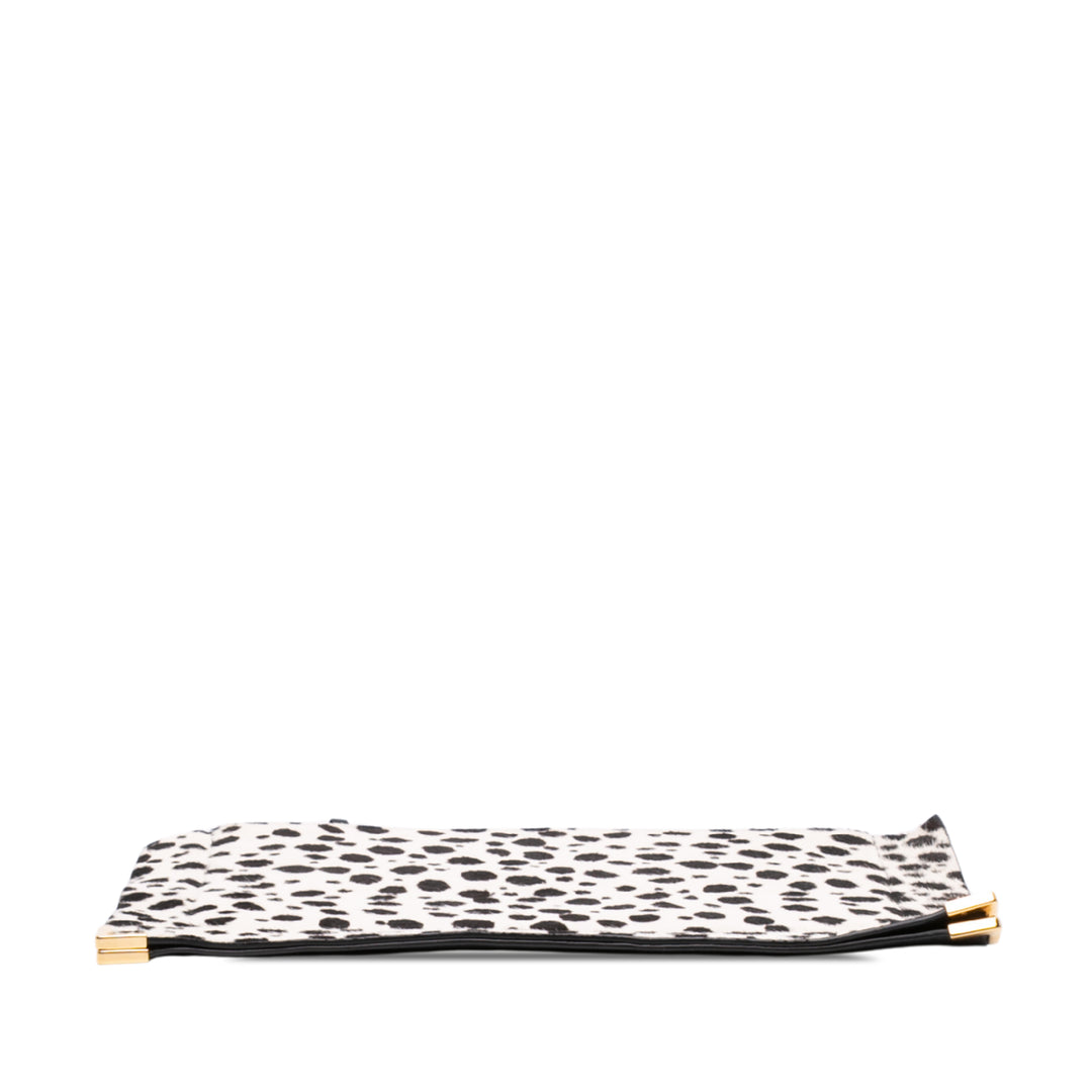 Chloé Ponyhair Dalmatian Imprimé Pochette Matière naturelle Noir – vue 3 – GABY PARIS