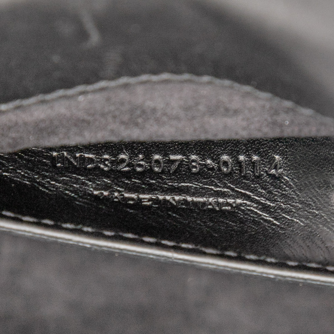 Saint Laurent Medium Smooth Cuir de veau Classic Monogram Kate Pompon Sac porté croisé