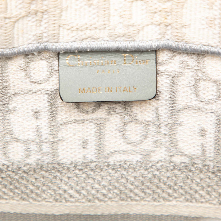 Dior Book Tote brodé Moyen Oblique Gris – vue 5 – GABY PARIS