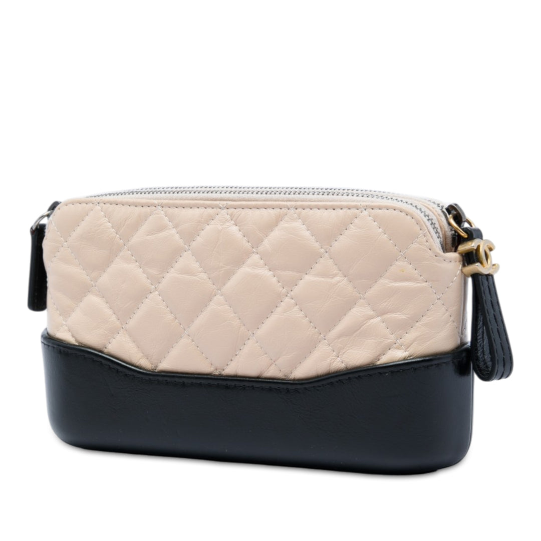 Bicolore vieilli Gabrielle Double Zippé Pochette avec chaîne Cuir de veau Beige
