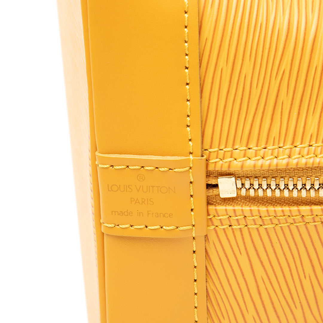 Louis Vuitton Epi Alma PM