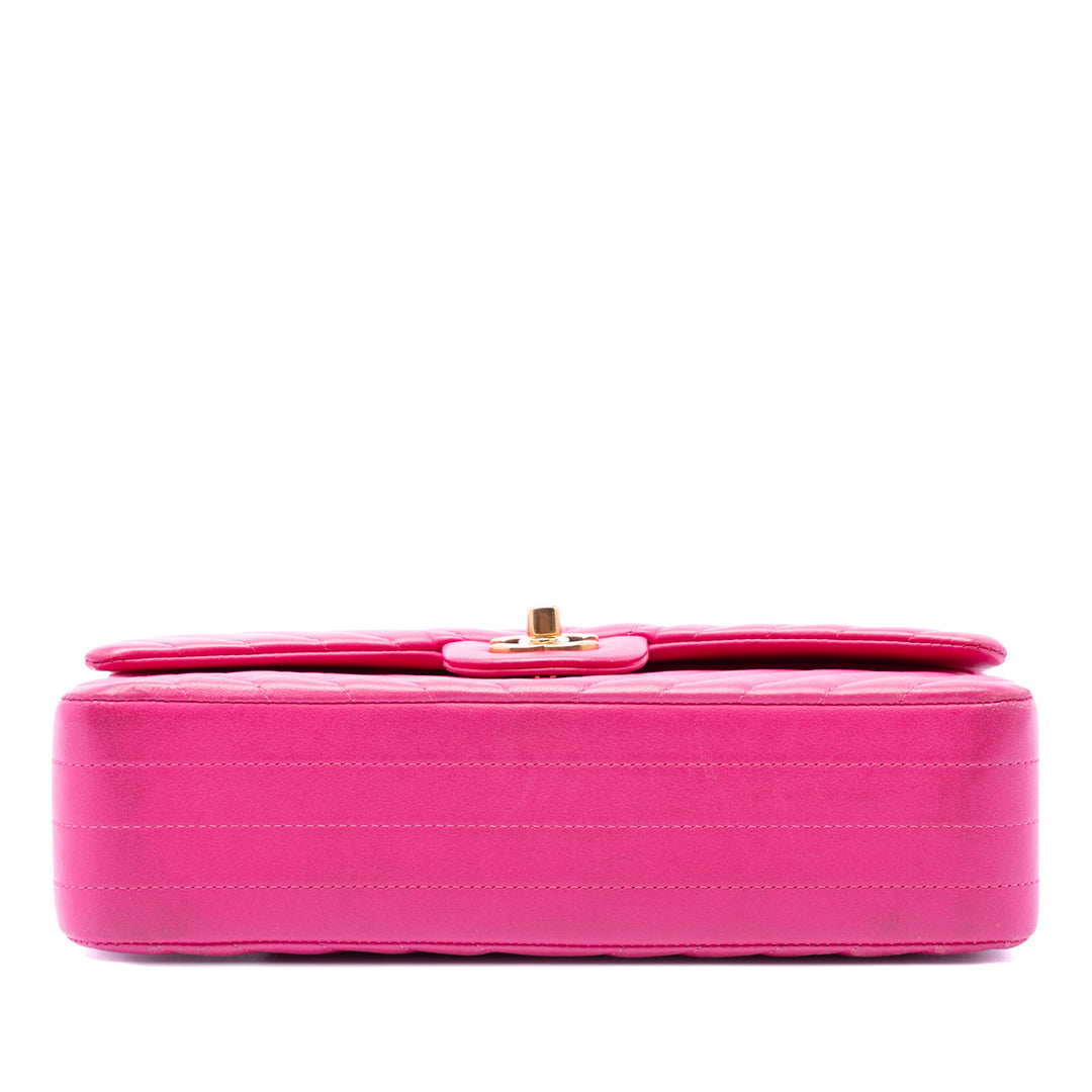 Chanel Medium Classic Chevron Cuir d’agneau Double rabat