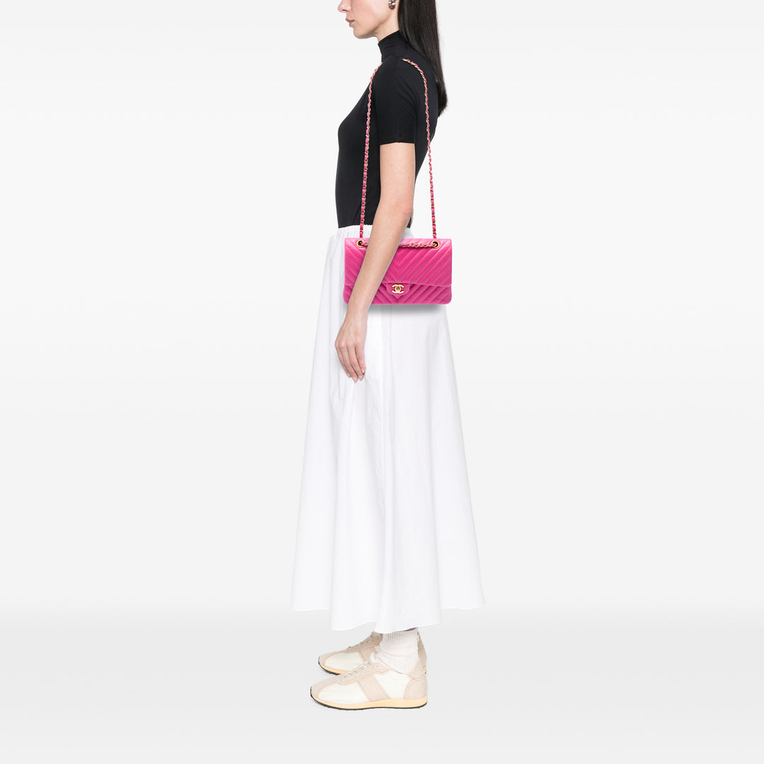 Chanel Medium Classic Chevron Cuir d’agneau Double rabat
