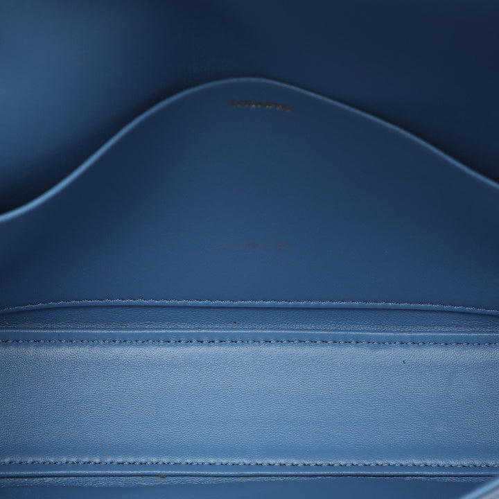 Celine brillant Triomphe Claude Sac Cuir de veau Bleu – vue 4 – GABY PARIS