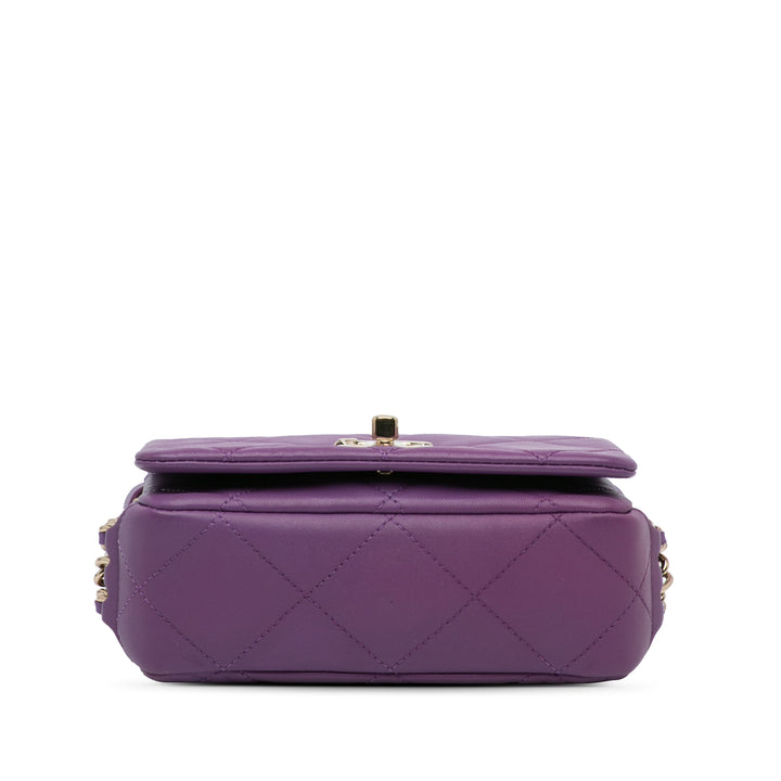 Chanel Triple Chaîne Rabat intégral Mini Cuir d'agneau