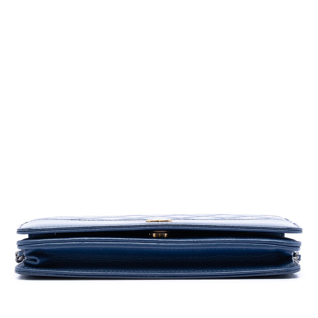 Chanel Matelassé Cuir verni vieilli Cuir de veau Gabrielle Wallet on Chain