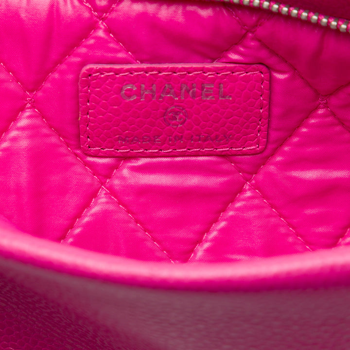 Chanel Matelassé CC Beauty Foldover Pochette Cuir caviar Rose – vue 5 – GABY PARIS