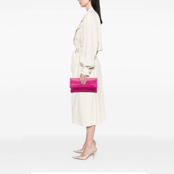 Chanel Matelassé CC Beauty Foldover Pochette Cuir caviar Rose – vue 6 – GABY PARIS
