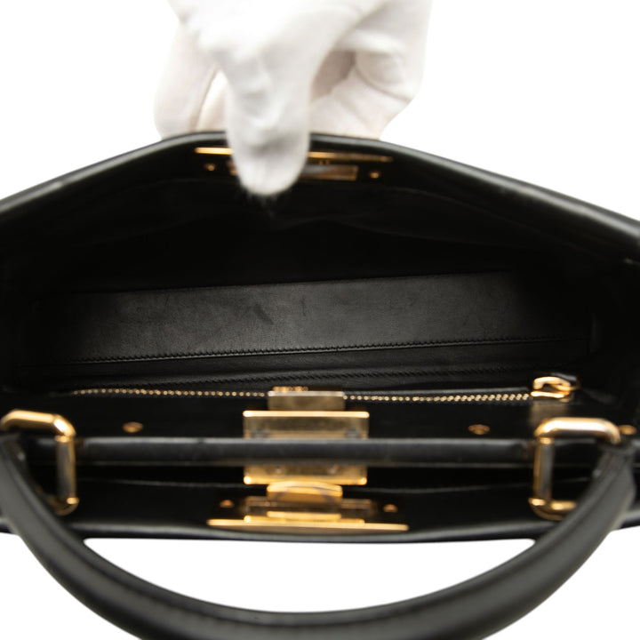 Fendi Sac à main brillant Peekaboo Iconic nappa Moyen Noir – vue 4 – GABY PARIS