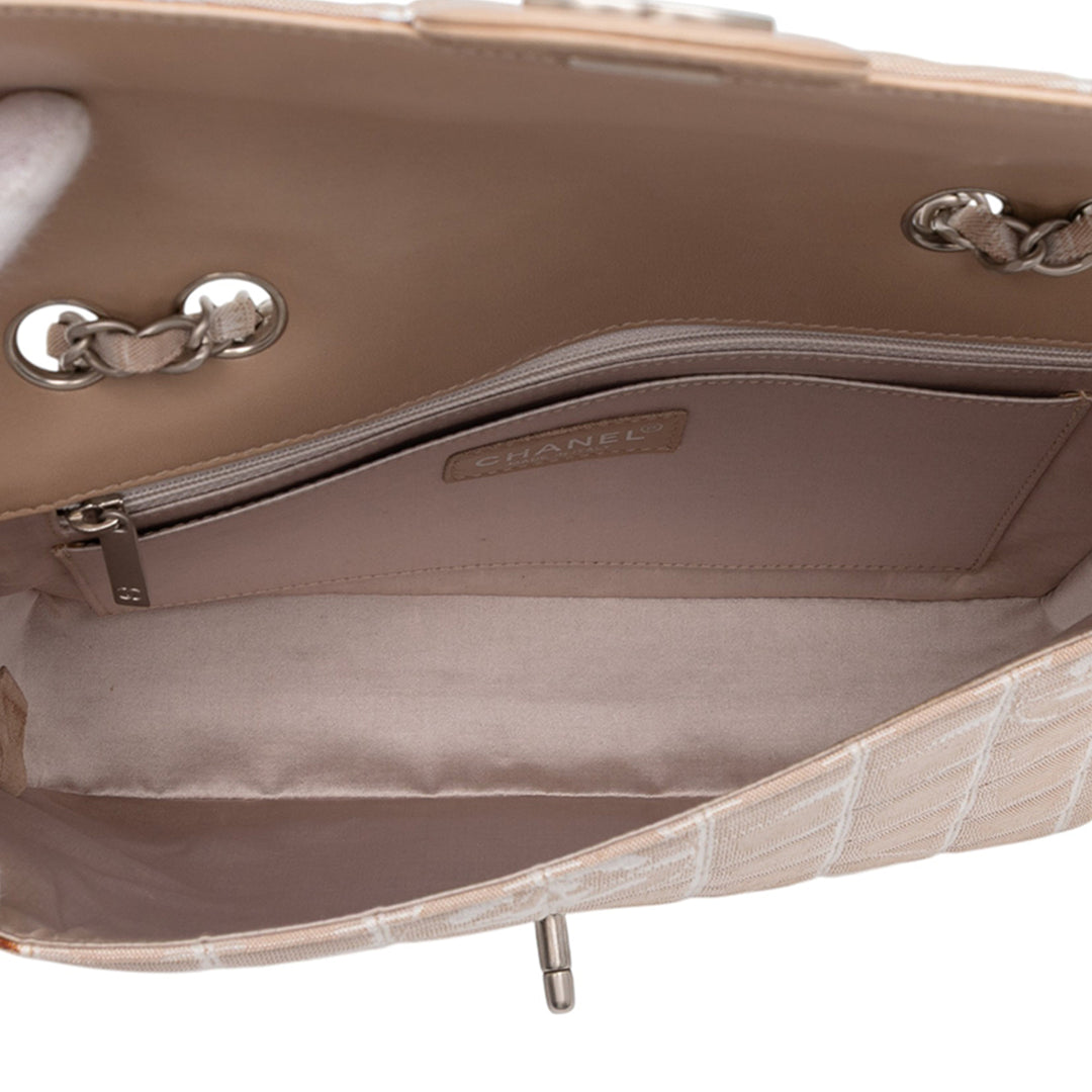 Chanel Medium New Travel Line Nylon Simple rabat Marron – GABY PARIS Authentique