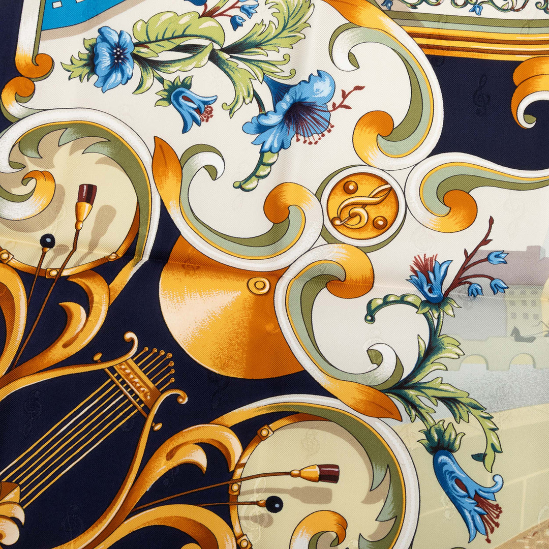 Hermès Carré Orgauphone Et Autres Mecaniques 90 Bleu – vue 3 – GABY PARIS