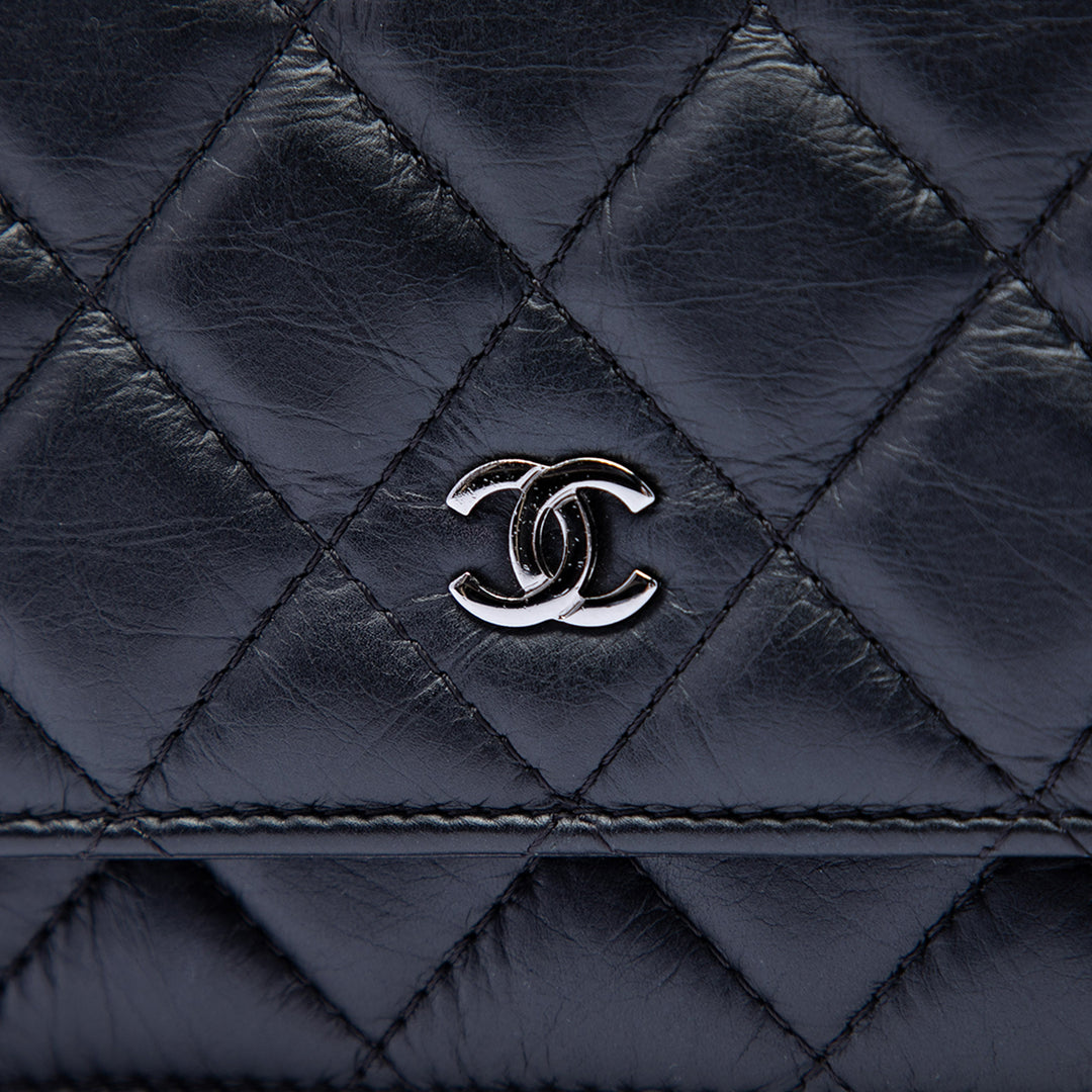 Chanel CC Matelassé vieilli Cuir de veau Pompon Wallet on Chain