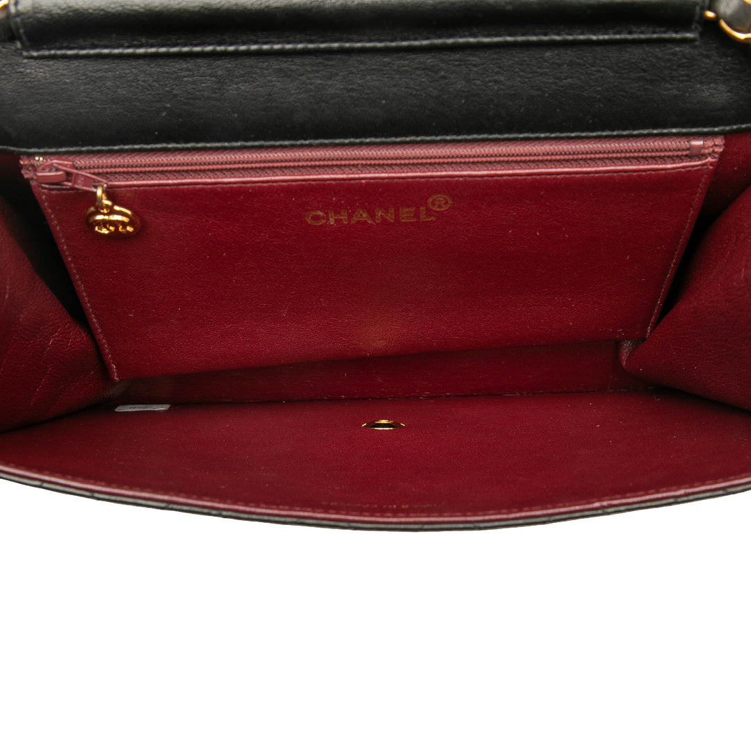 Chanel Medium CC Matelassé Cuir d’agneau Simple rabat – GABY PARIS Authentique