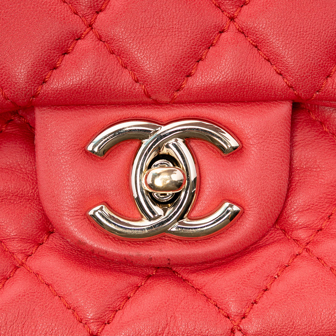 Chanel Medium Classic Cuir d’agneau Double rabat