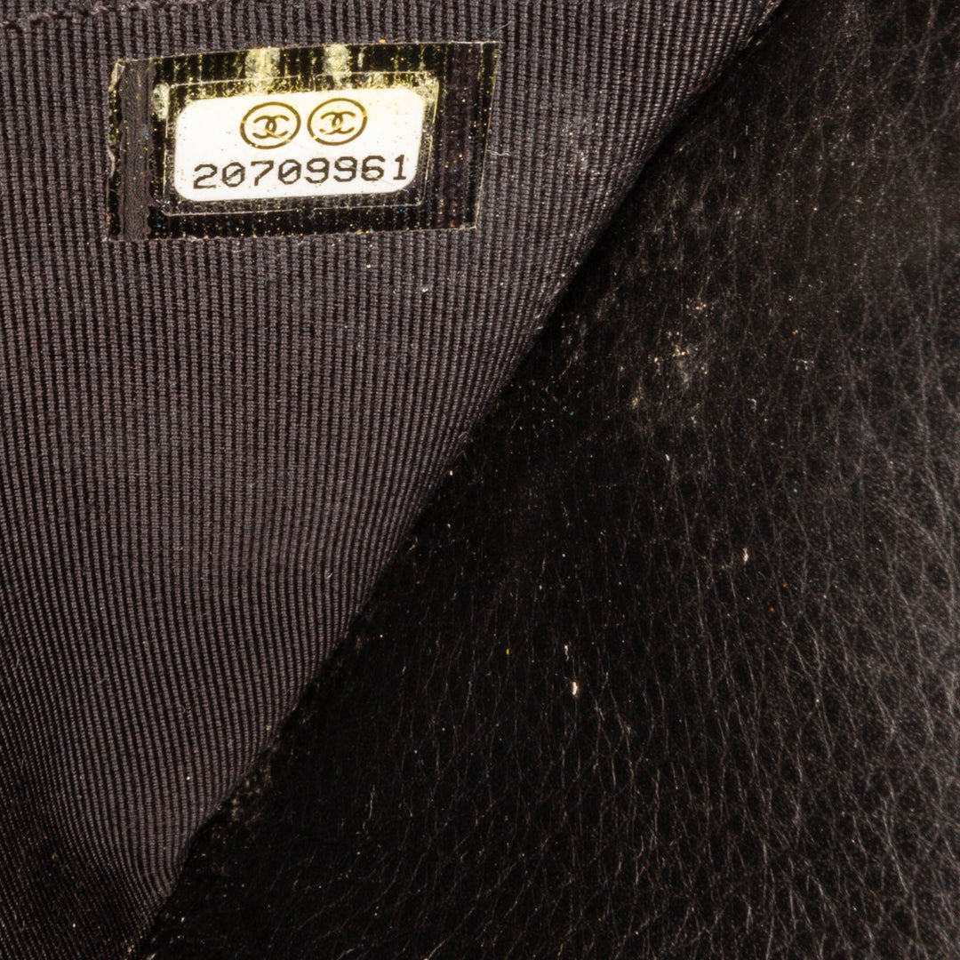 Chanel clouté Cuir Wallet on Chain