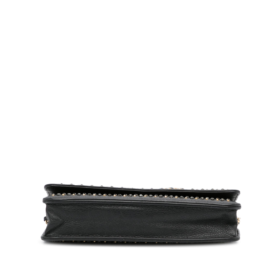 Chanel clouté Cuir Wallet on Chain