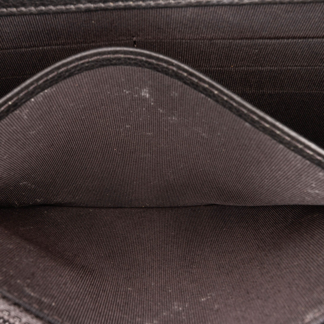 Chanel clouté Cuir Wallet on Chain