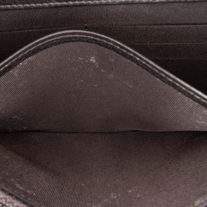 Chanel clouté Cuir Wallet on Chain