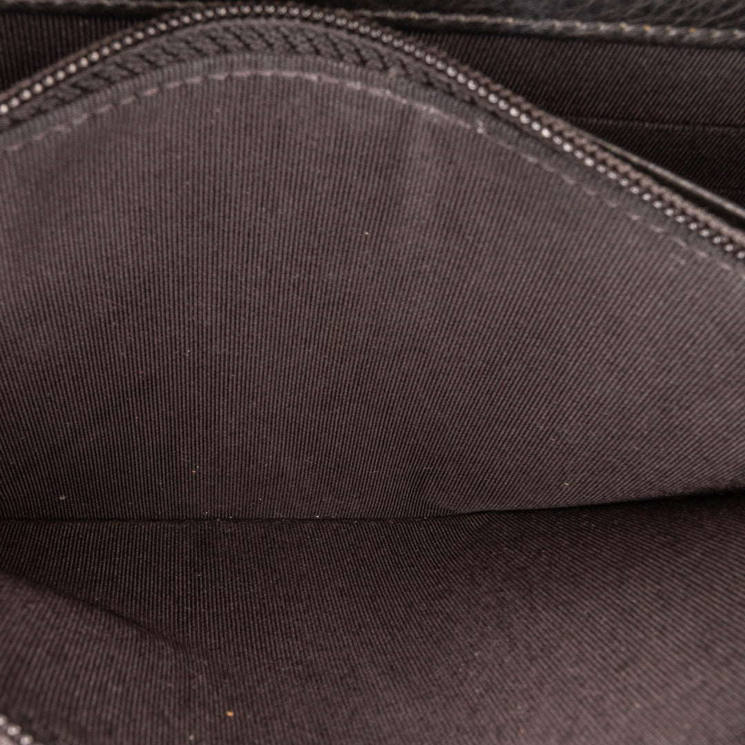 Chanel clouté Cuir Wallet on Chain